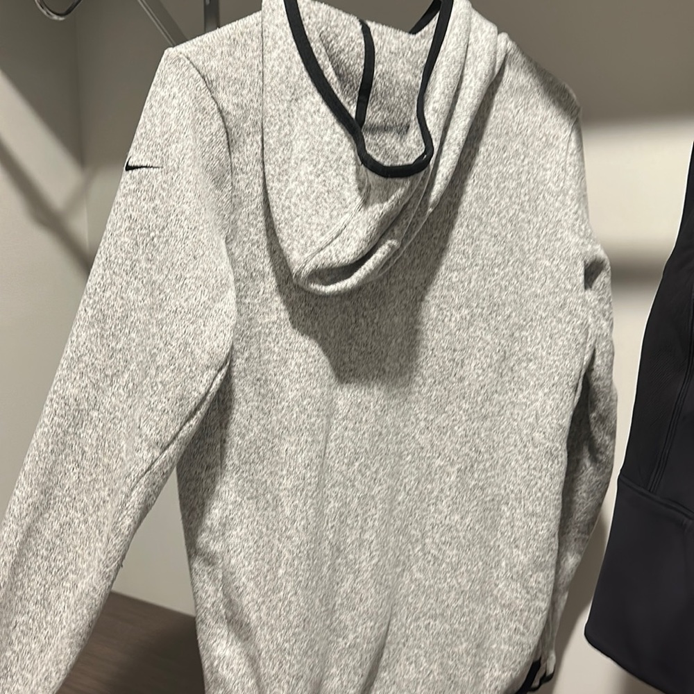 nike hoodie